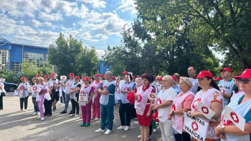 SANITAS merge până la Bruxelles cu lupta împotriva legii salarizării promovate de guvernul demis Bolojan. Demersul sindicatului este susținut și de PSD