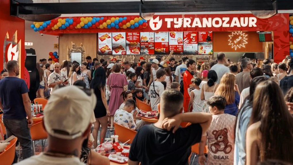 Milionarul moldovean Ştefan Mandachi, fondatorul lanțului de restaurante Spartan, extinde și Tyranozaur, un nou brand ce folosește ingrediente autohtone