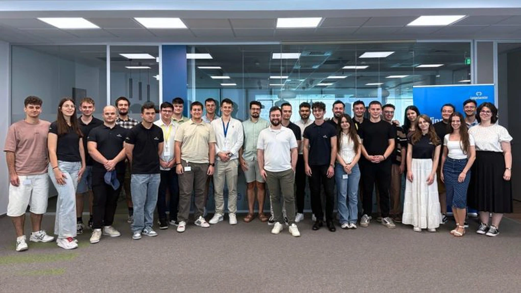 Peste 400 de studenți s-au înscris la unul dintre cele mai ample programe de internship în AI. Cum investește Computacenter în viitorii specialiști