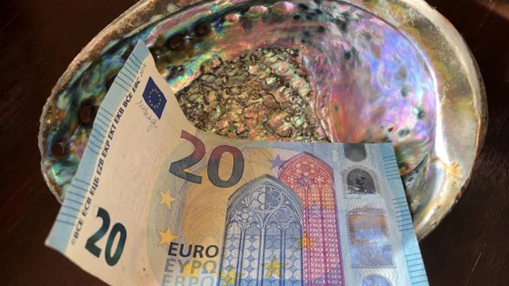 CEC Bank lansează serviciul de încasări instant în euro: fondurile ajung în cont în câteva secunde din toate țările membre SEPA (41 de țări)