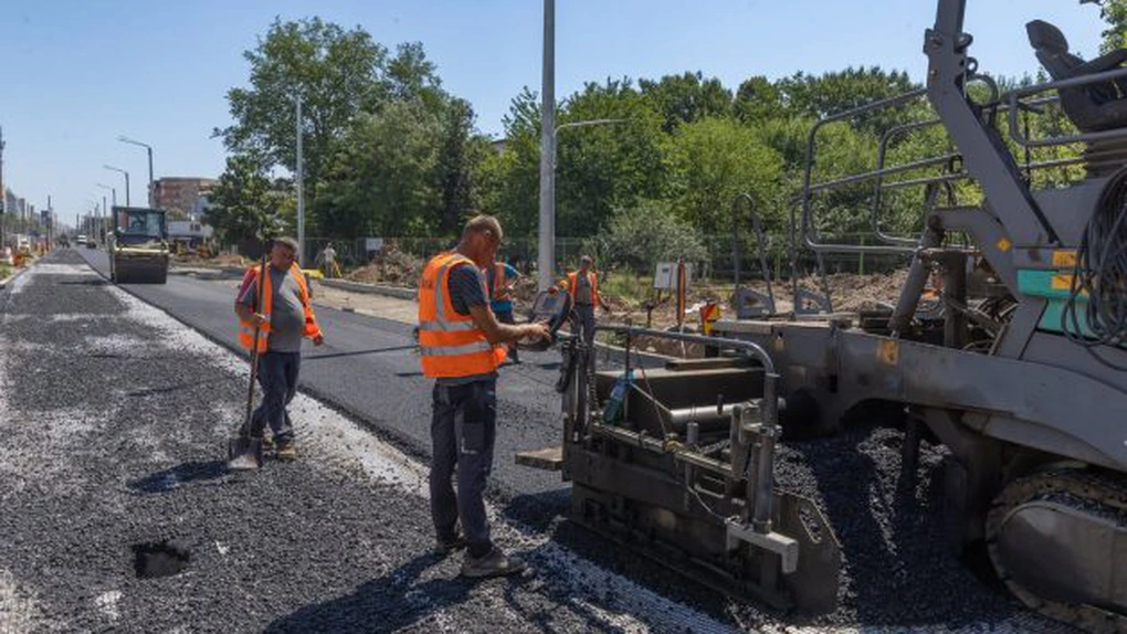 PMB a început asfaltarea tronsonului 3 de pe Prelungirea Ghencea