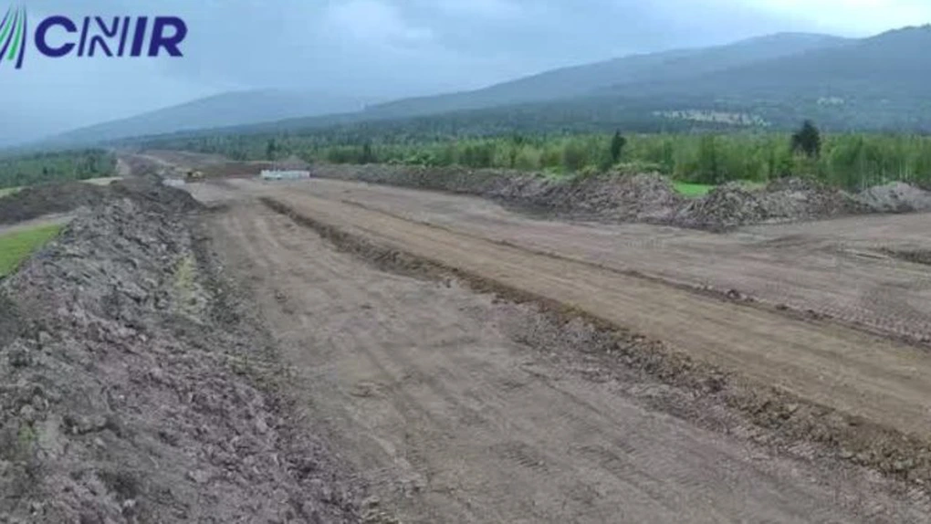 VIDEO Autostrada Unirii A8: Lotul a cărui construcție poate fi urmărită de oricine în timp real. Au fost pornite primele patru camere