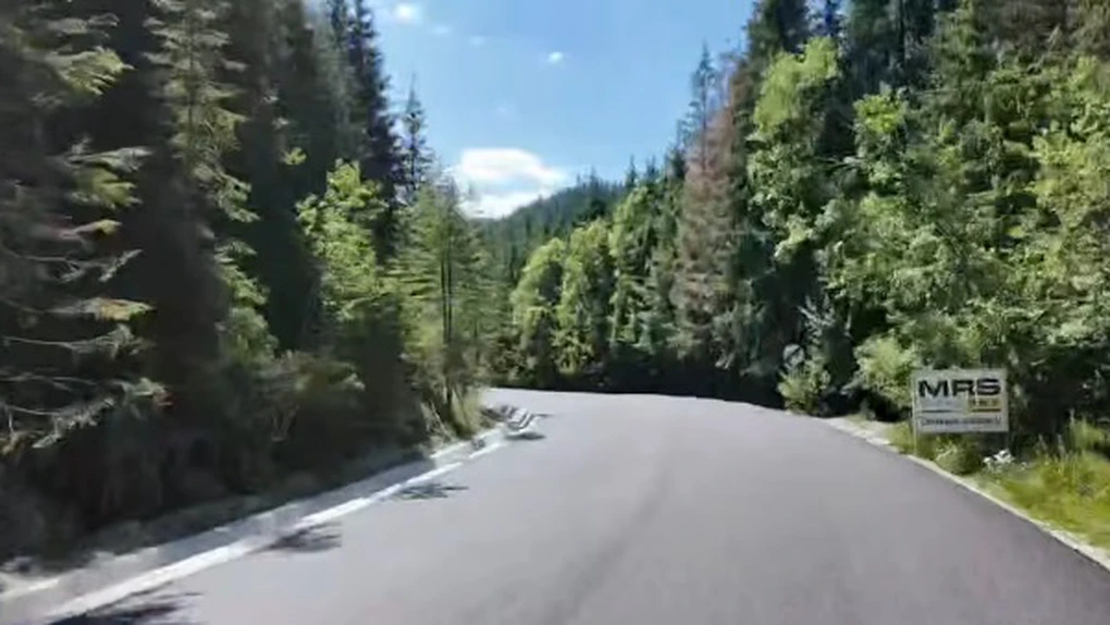 VIDEO Lucrările la un drum turistic din Carpații Meridionali, realizate 35%