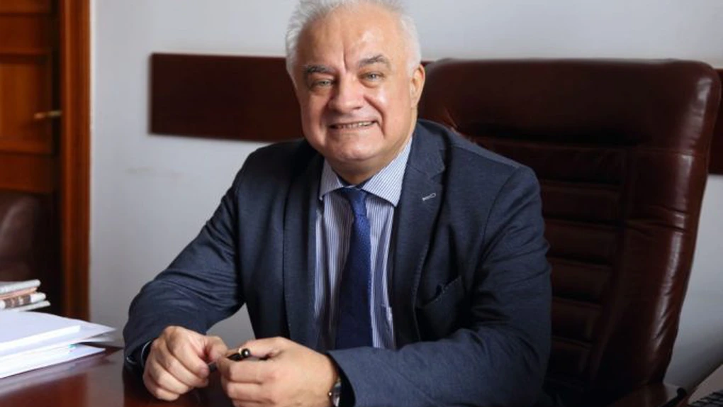 Eugen Rădulescu (BNR): Fitch a dorit inițial să retrogradeze ratingul României. După consultările cu Guvernul și BNR ne-au mai păsuit câteva luni