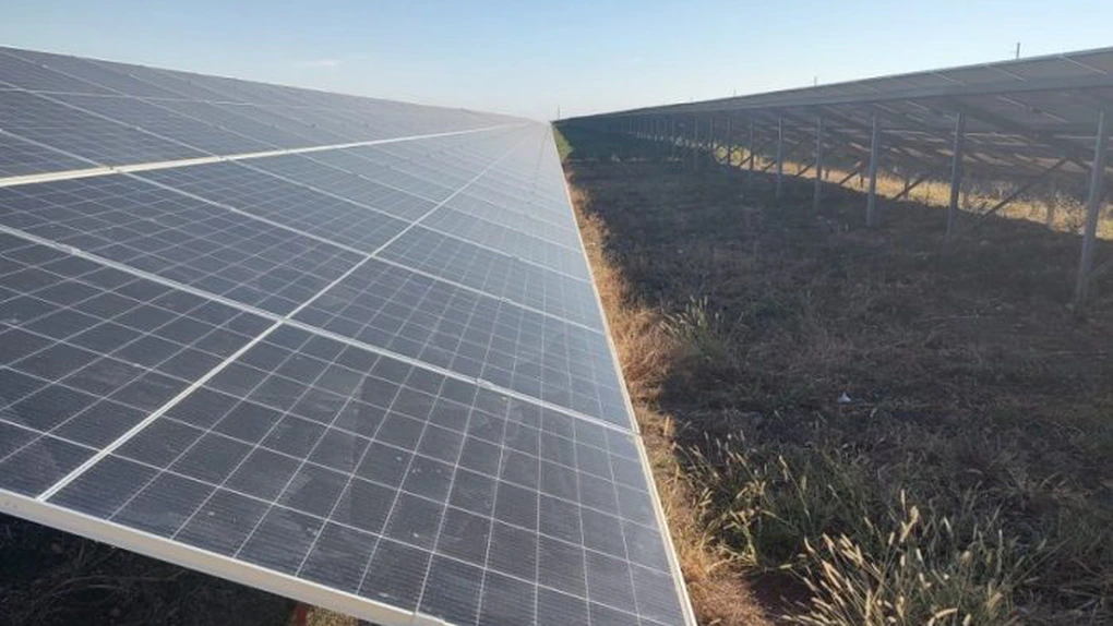 Cel mai mare parc fotovoltaic din România va fi inaugurat oficial luna viitoare. Israelienii de la Nofar pun în funcțiune două centrale dintr-un foc, peste 300 MW odată