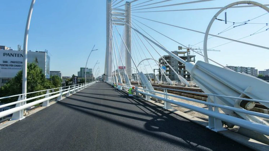 Primarul Capitalei: Podul Basarab se deschide circulaţiei în această noapte