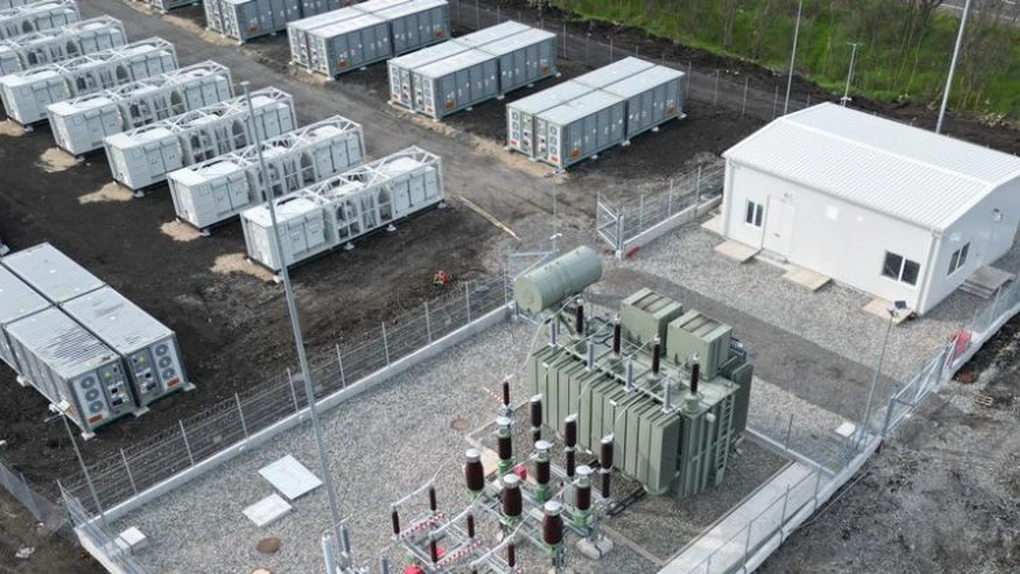 Nouă baterie de mari dimensiuni în România, la avizare. 294 MWh, puși de divizia unei mari companii regionale cu ADN bulgăresc