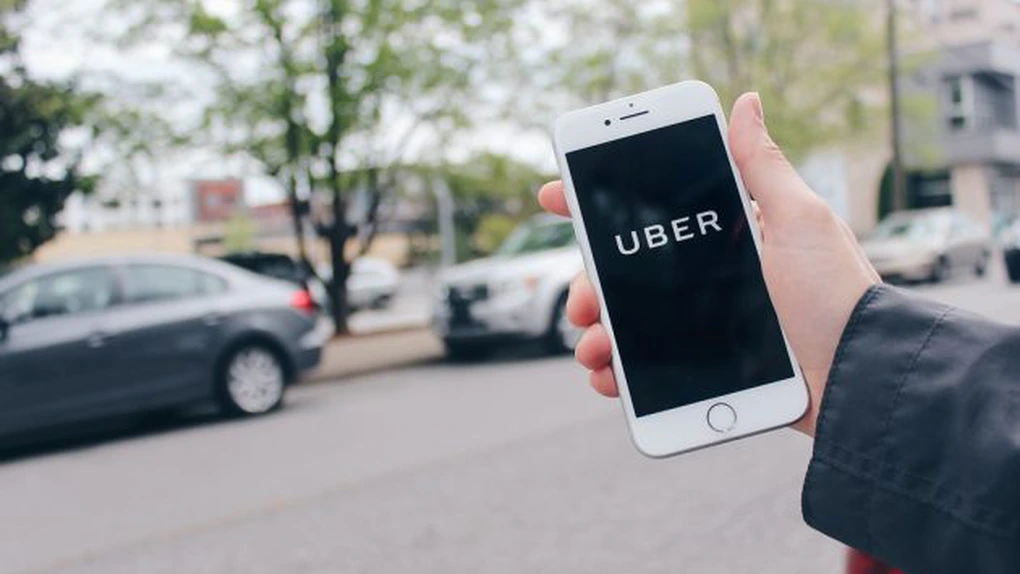 Un judecător american a condamnat Uber să plătească despăgubiri familiei unei tinere, care a fost ucisă după ce un șofer al companiei a dat-o jos pe o autostradă