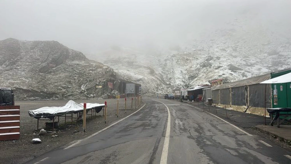 Prima ninsoare pe Transfăgărășan: nu a fost necesară intervenția utilajelor de deszăpezire