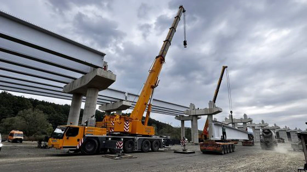 Mobilizare de exepție a lui Umbrărescu pe un nou șantier de autostradă din România VIDEO, FOTO