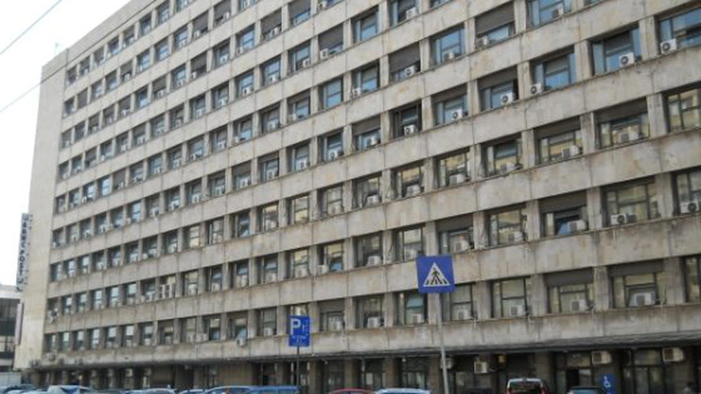 Ce măsuri sunt în programul de guvernare pentru transporturi - proiecte de parteneriat public-privat, concesiuni, comasări şi reorganizări