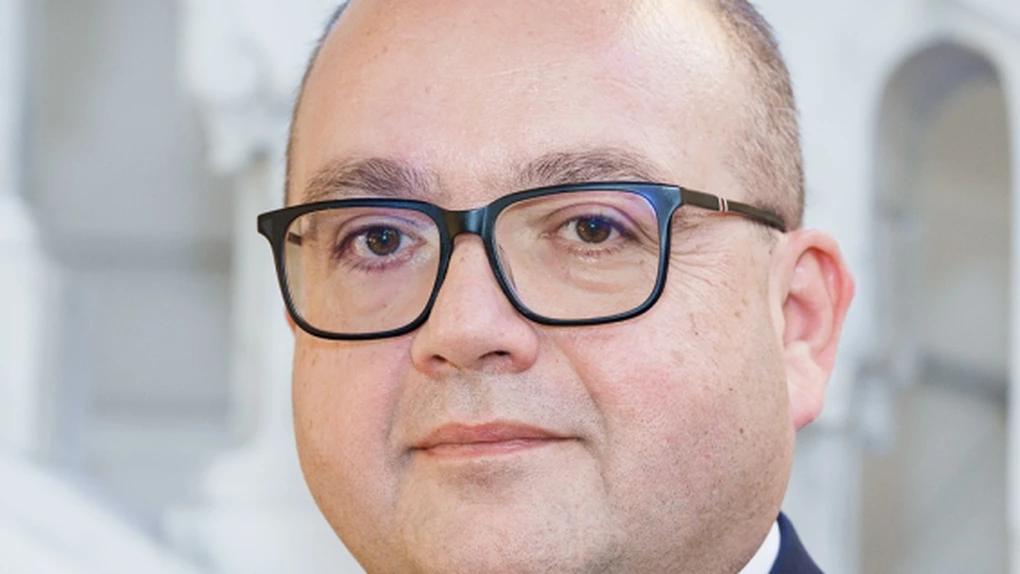 Valentin Naumescu, despre menţinerea fondurilor UE pentru agricultură şi plăţi regionale: Riscurile de a avea o discontinuitate a finanţării europene la 1 ianuarie 2028 pot fi destul de mari.  Vor urma negocieri dure