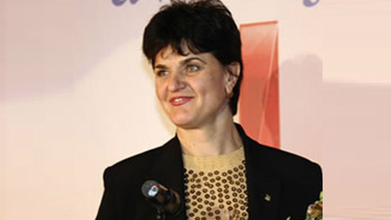 elisabeta_lipa_59914300