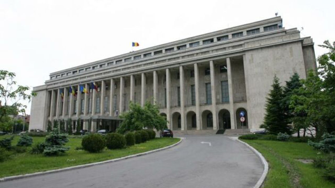 001_palatul_victoria_05846200