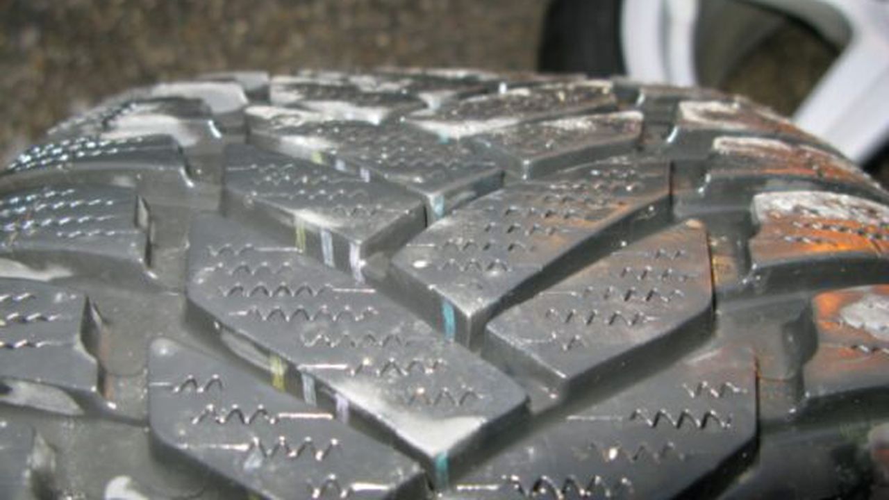 anvelope_dunlop_iarna_80068600