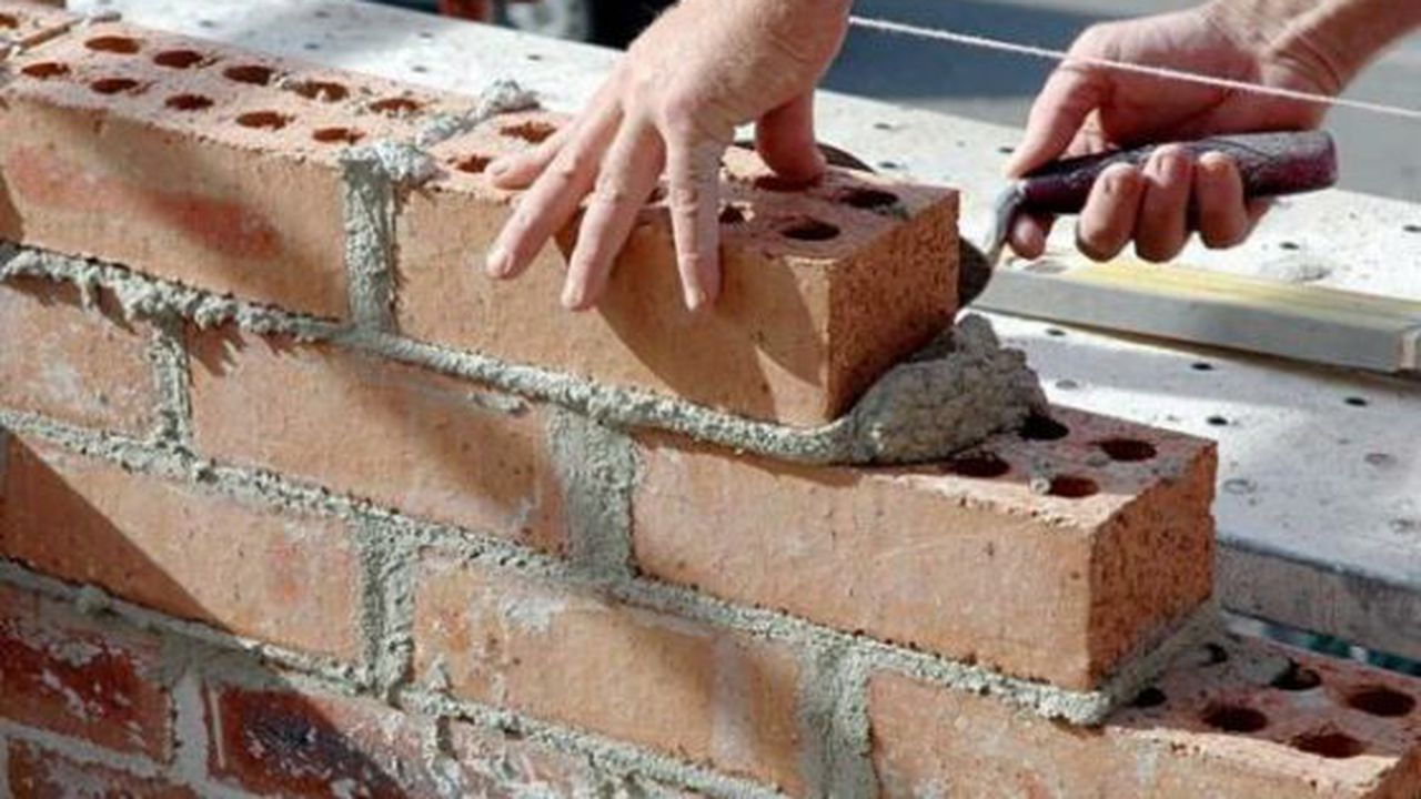 constructii_37885100