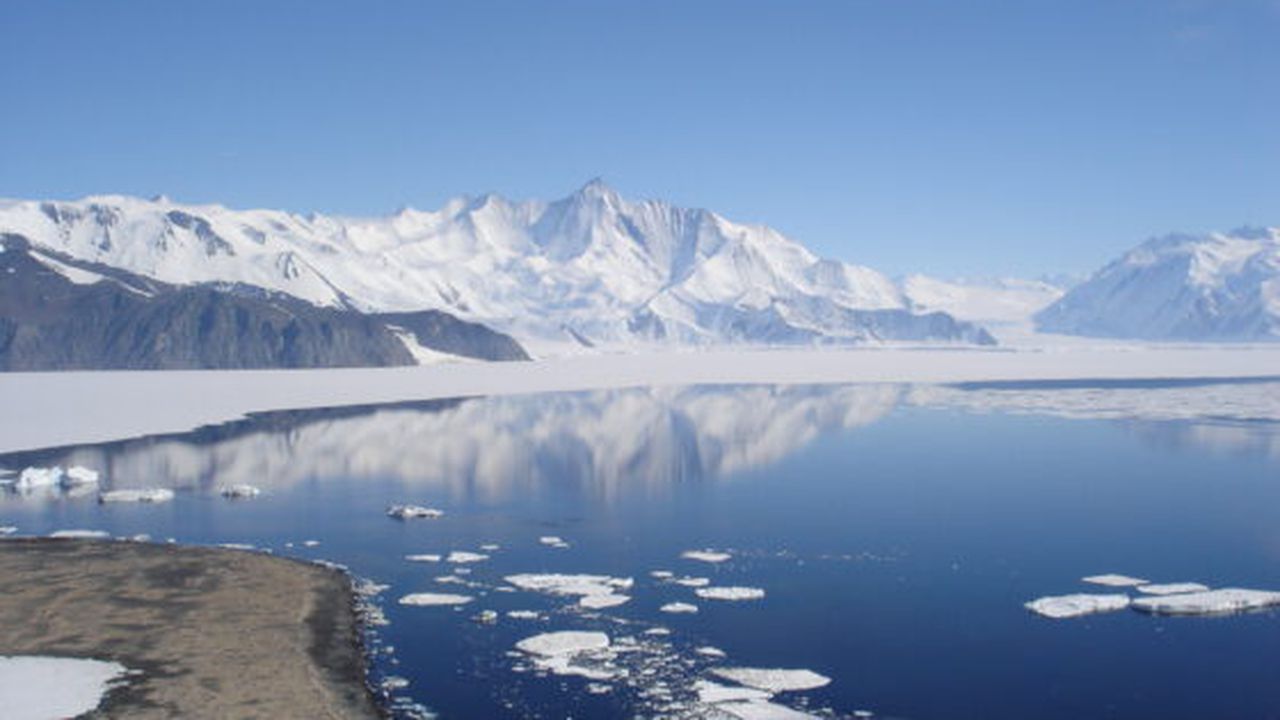 mt_herschel__antarctica__jan_2006_71598300