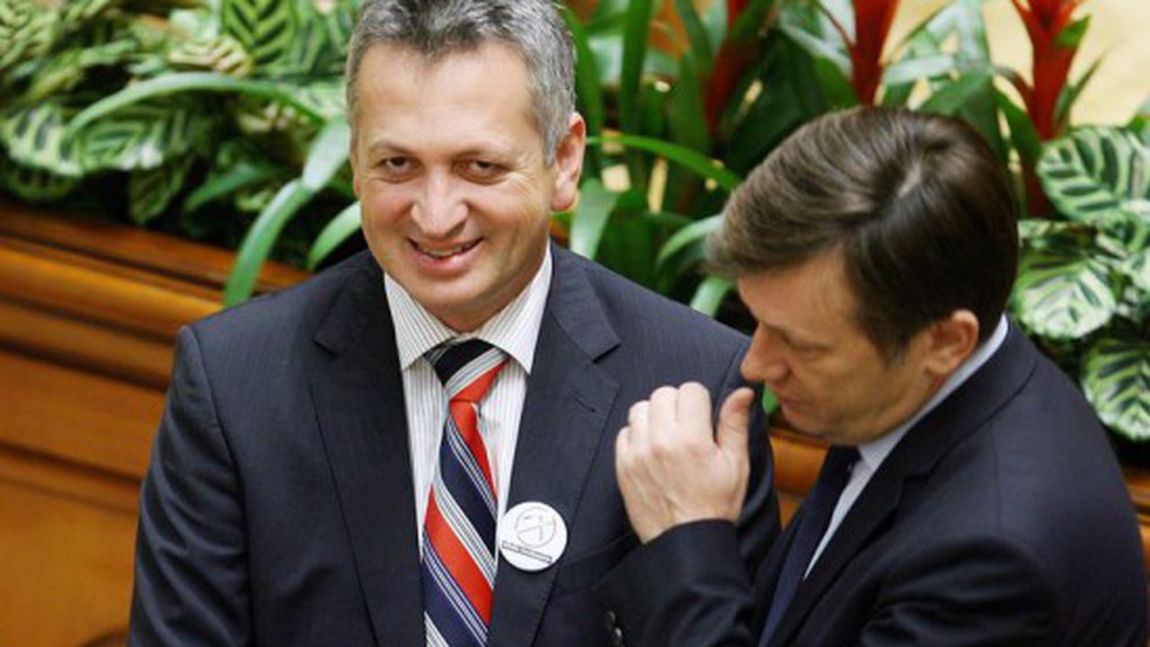 213629_fenechiu_60421600