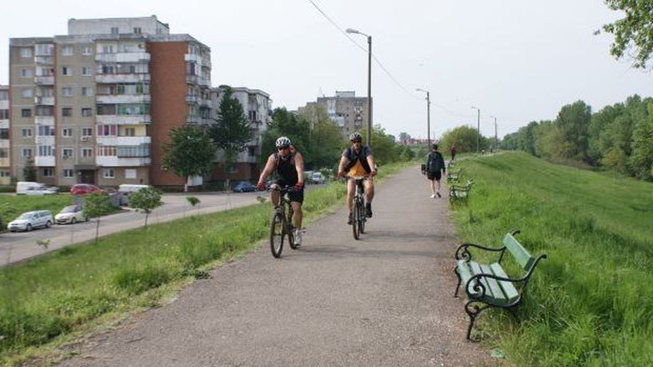 mobilier_stradal_65345200