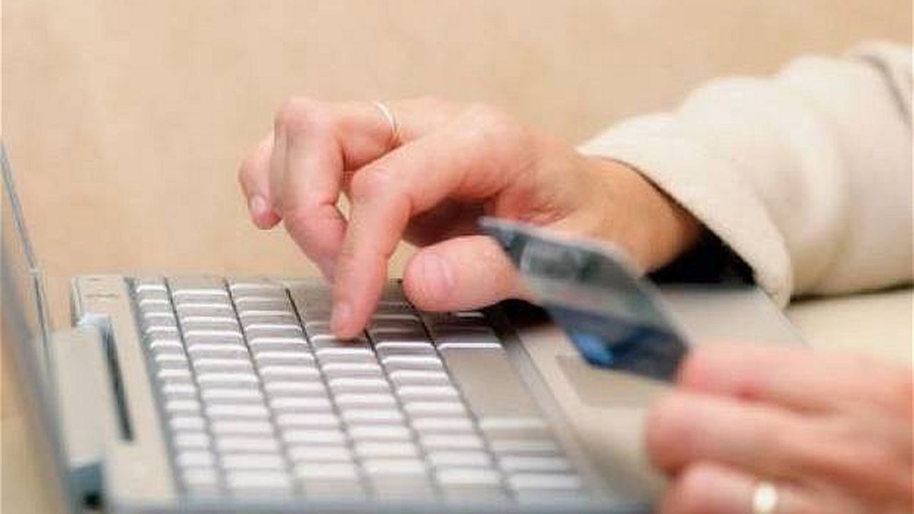 online_shopping_97242700