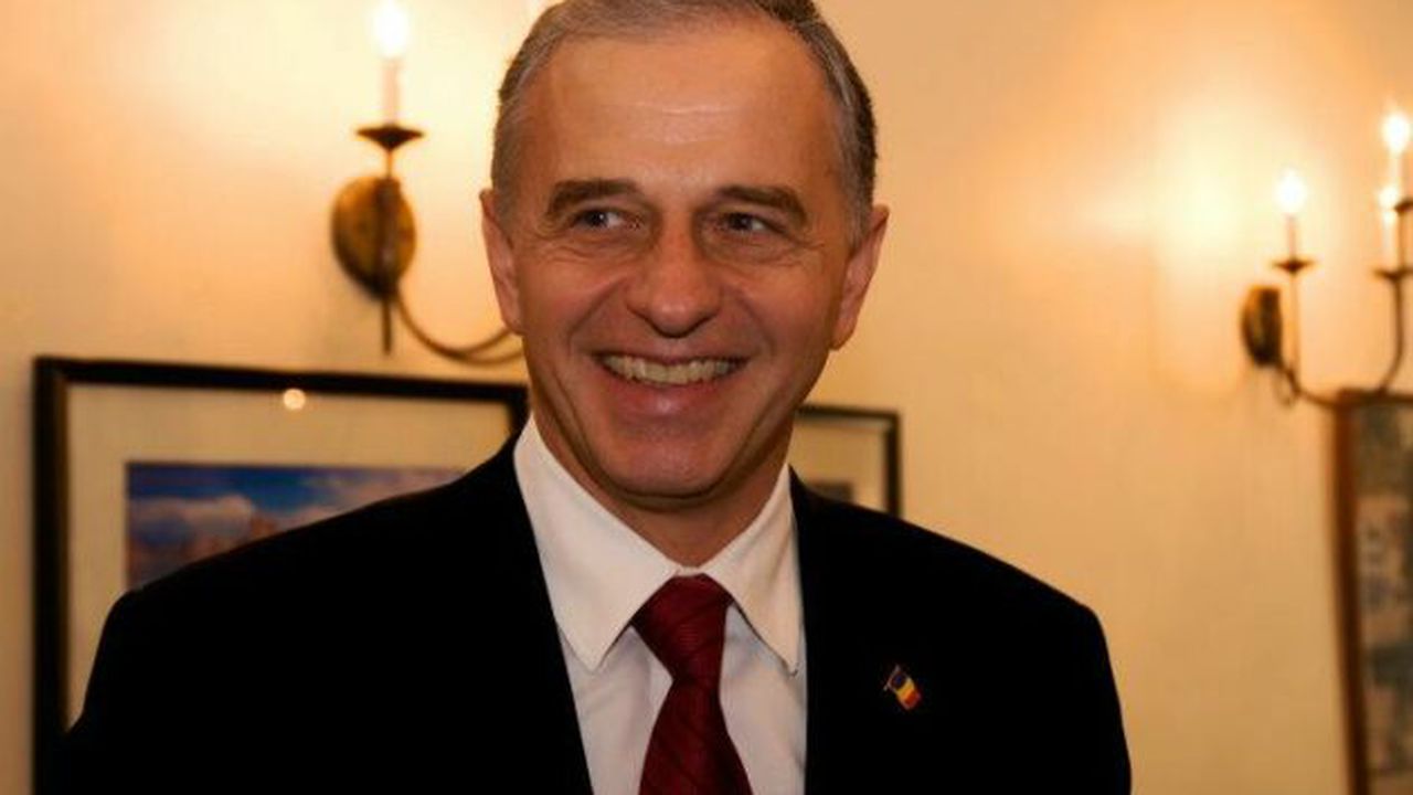 390042_293665757317825_260365460647855_1084253_794770834_n_67433800