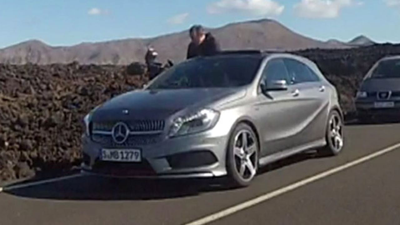 mercedes_a_class_2012_carscoop_82361500