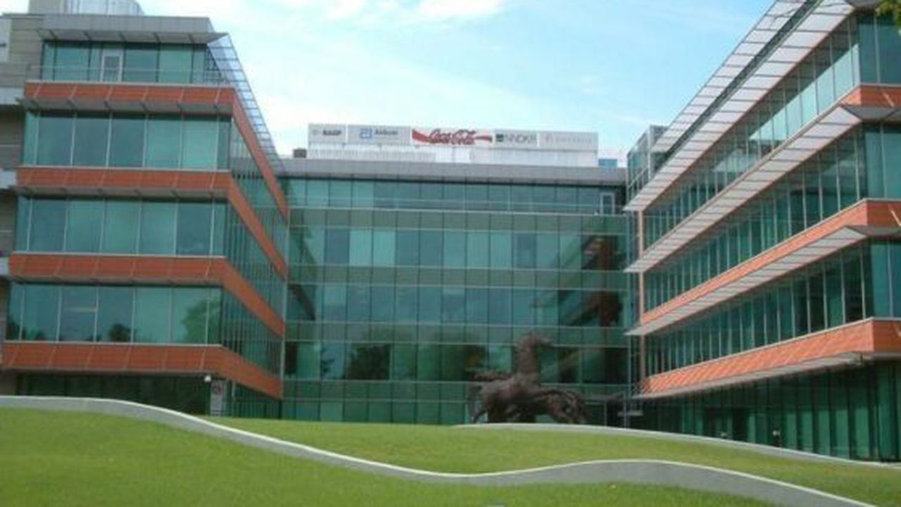 business_park_61976200