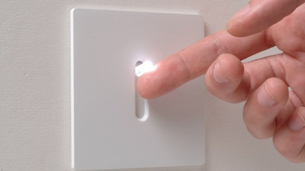 light_switch_circuit_diagram_28033000
