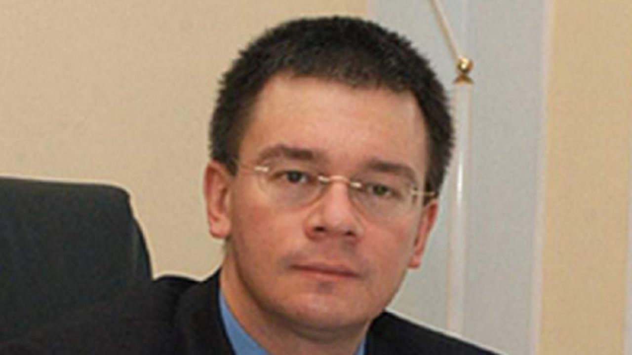 mihai_razvan_ungureanu1_60323100_37404400