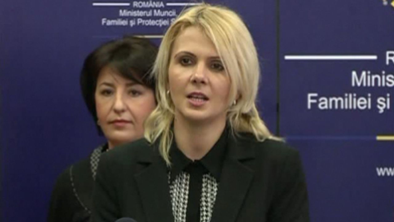 claudia_boghicevici_74223900_60248500