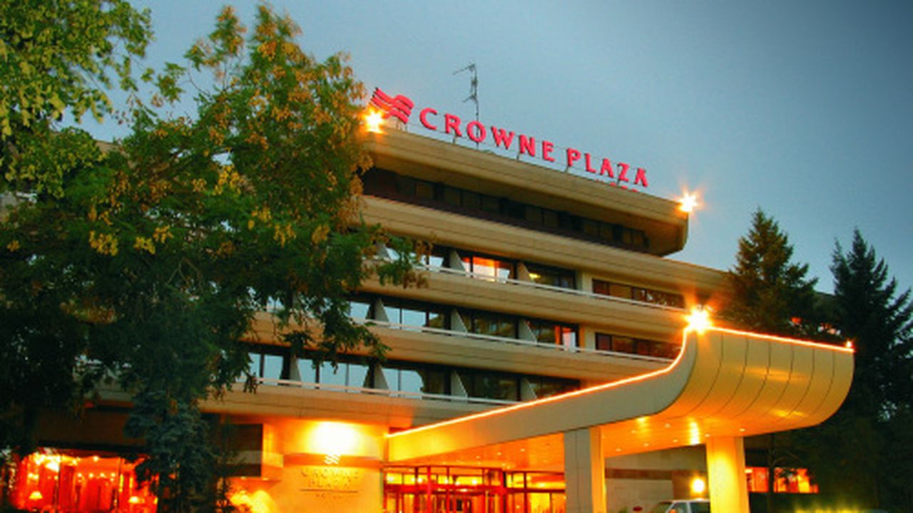 crowne_plaza_17178000