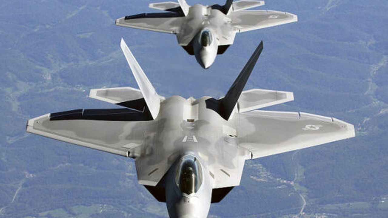 f22_raptor_58323700