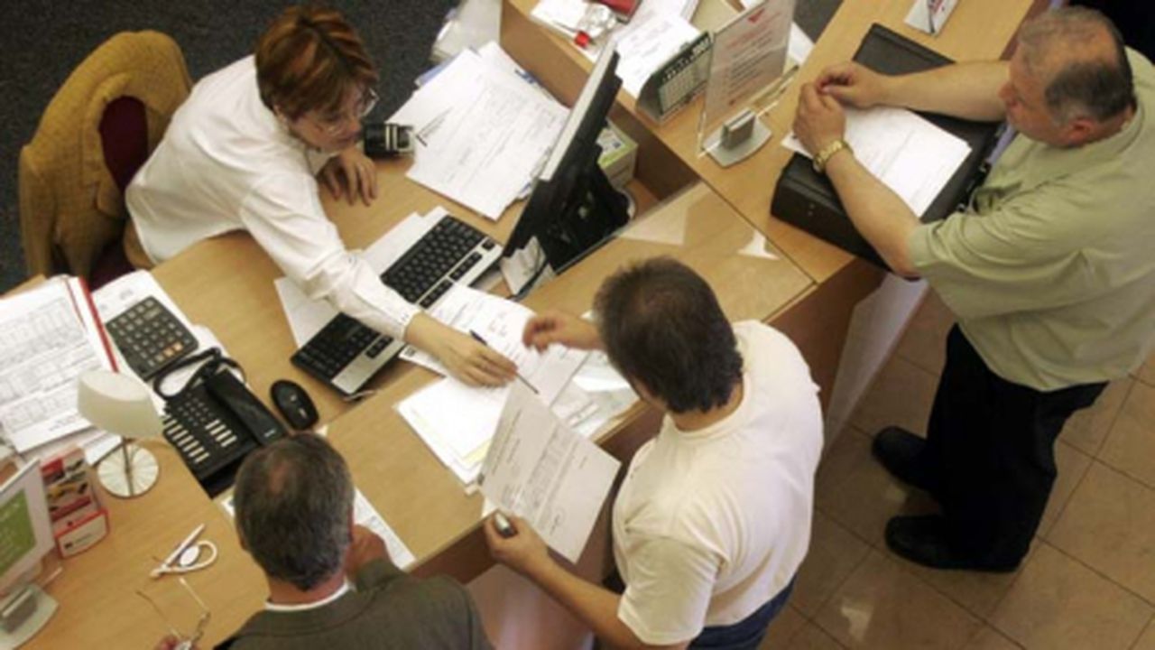 functionar_public_68494100_49785700