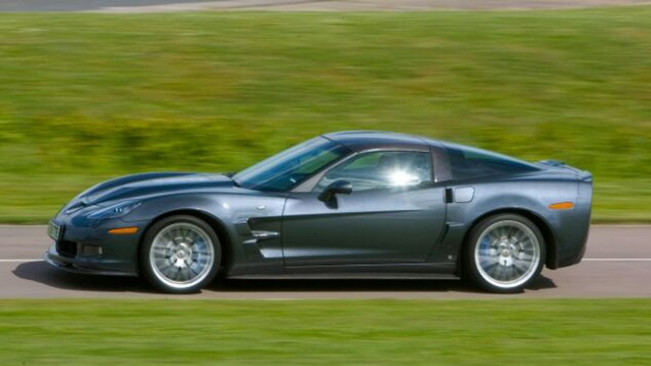 chevrolet-corvette_0_38562500