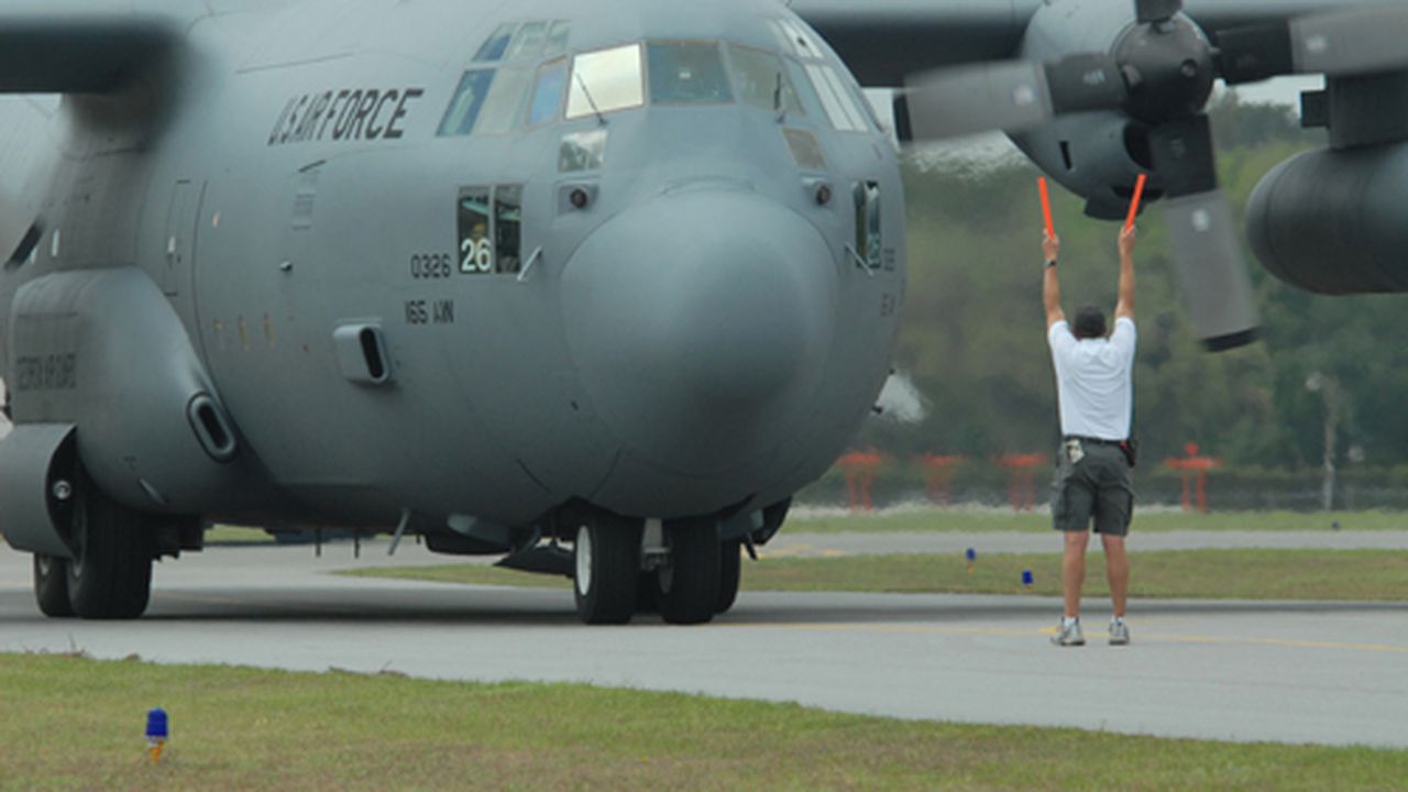 c_130_hercules_99955600