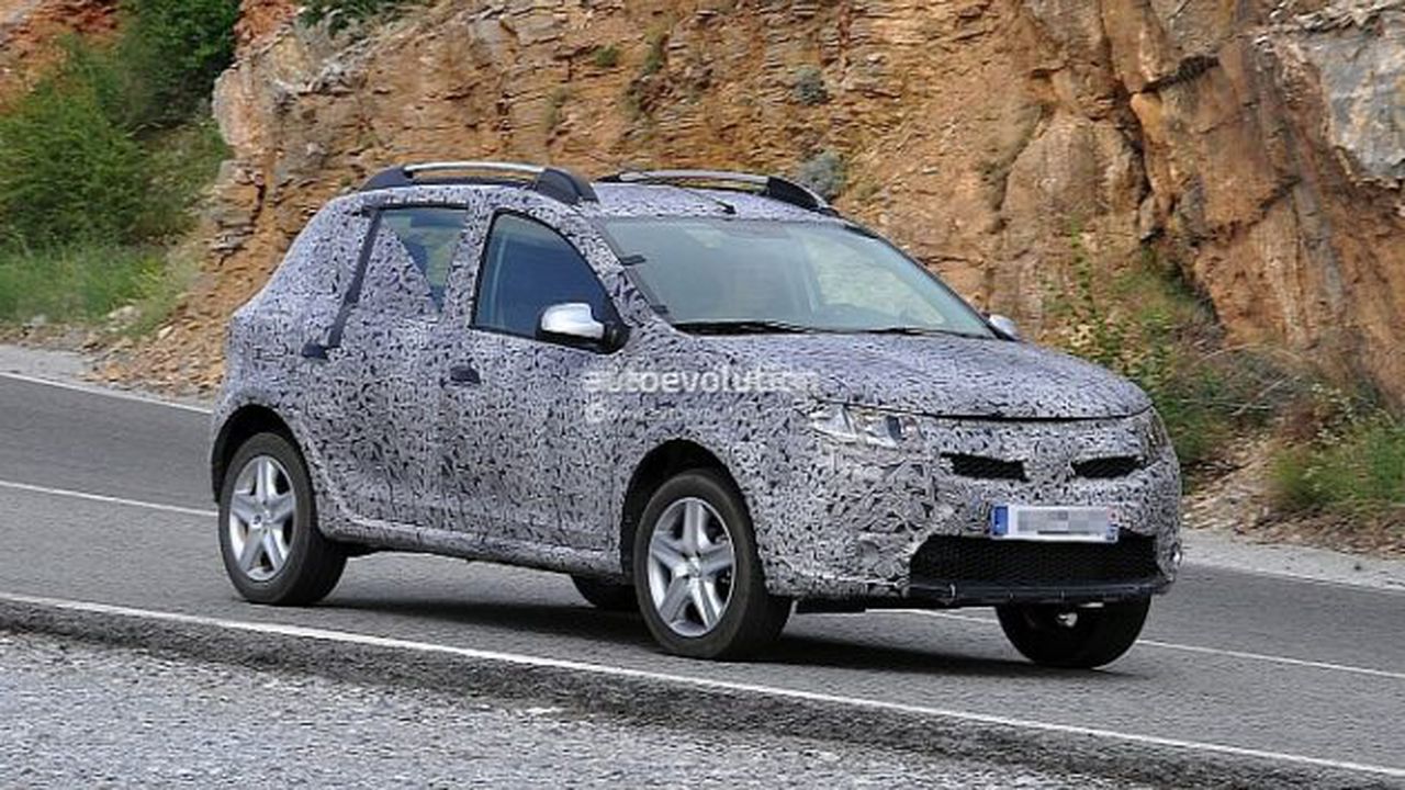 spyshots_new_dacia_sandero_spotted_again_medium_2_80643100