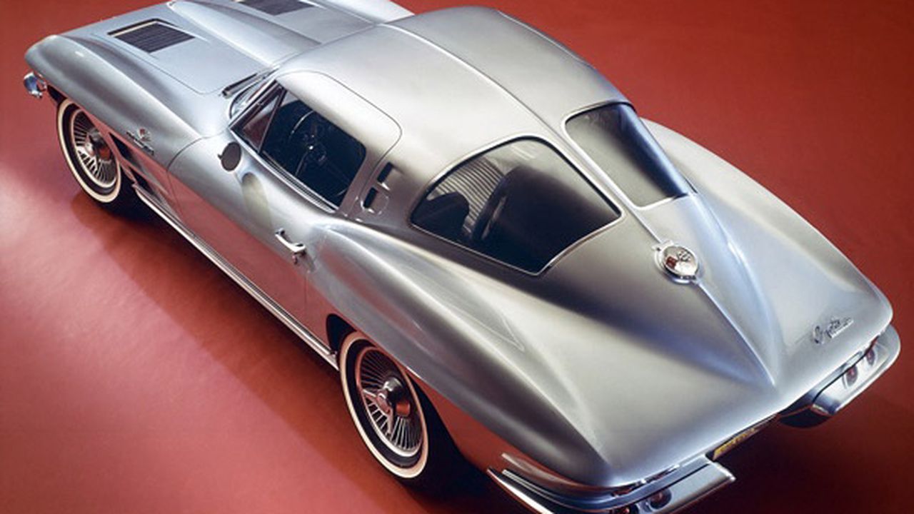 chevrolet-corvette-top-10-best-looking-cars-all-time-cnbc-2_78874300