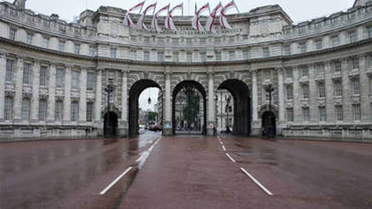 admiralty_arch_509_1530_37454500
