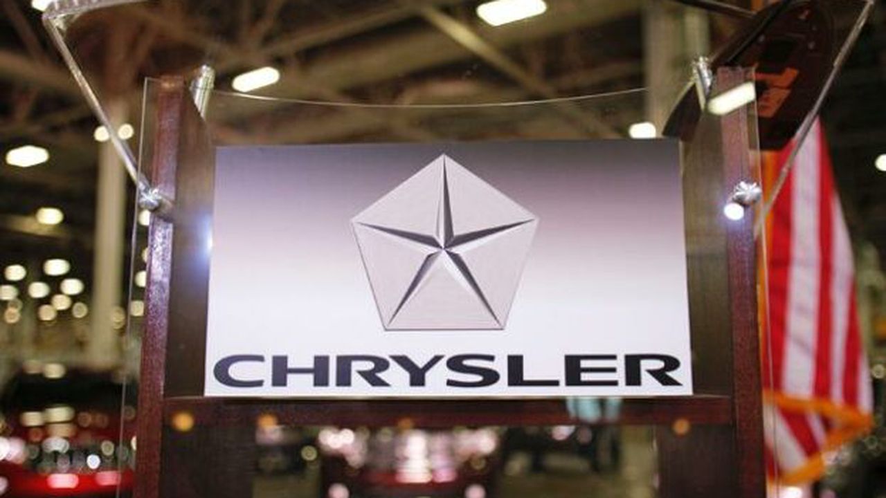 chrysler_logo_09084400