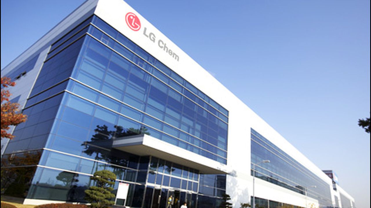 lg_chem_34403800