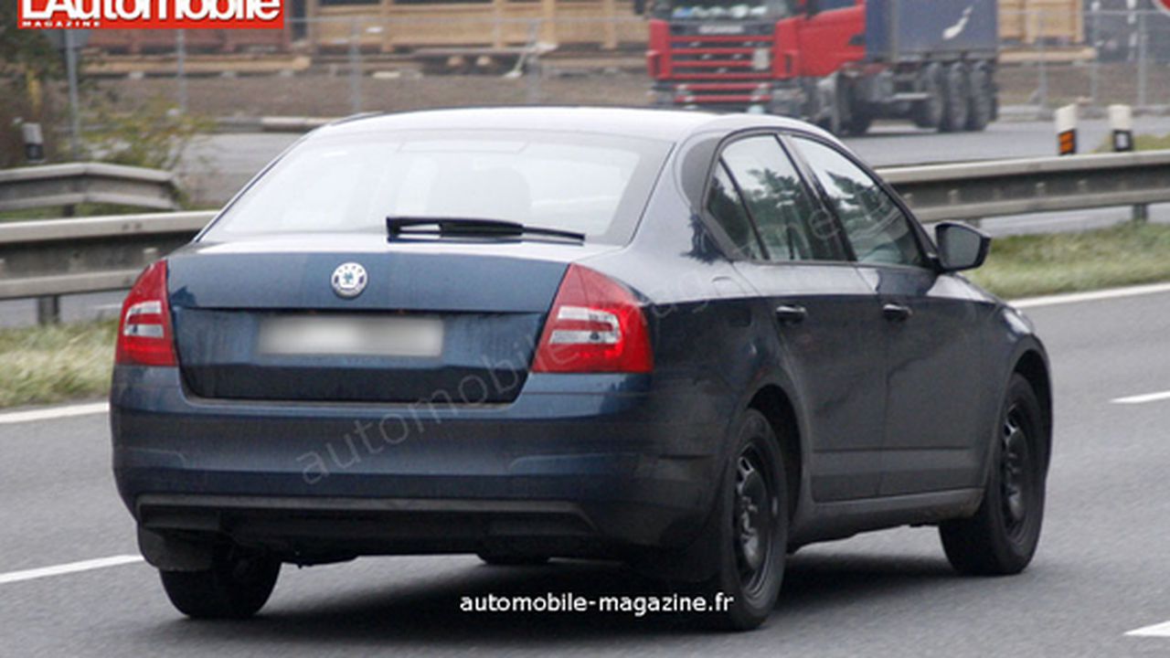 skoda_octavia_3_2_33202900