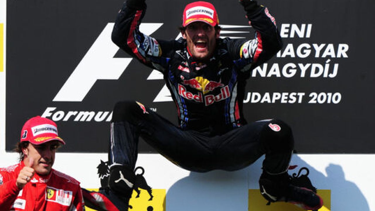 mark_webber_celebrating_on_podium_92595600