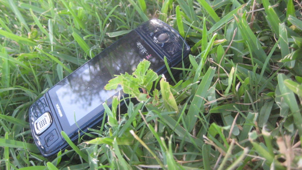 lost_phone_52943300