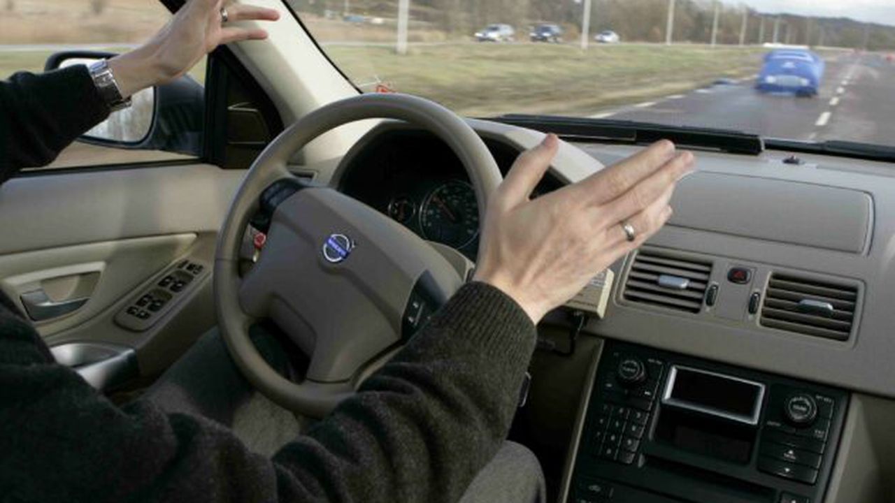 volvo_driverless_cars_73868000