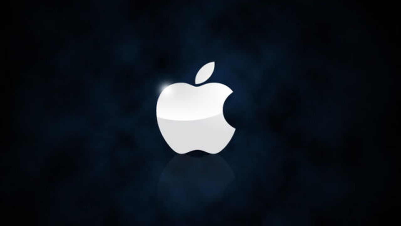apple_logo_clouds_jpeg_24406300