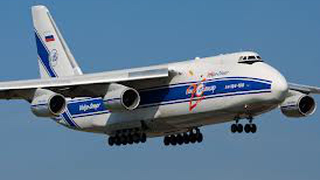 avion_rus_antonov_62318500