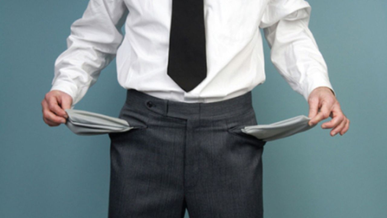 buzunare_goale__buzunare__bani__falit__faliment_17480100_79371800