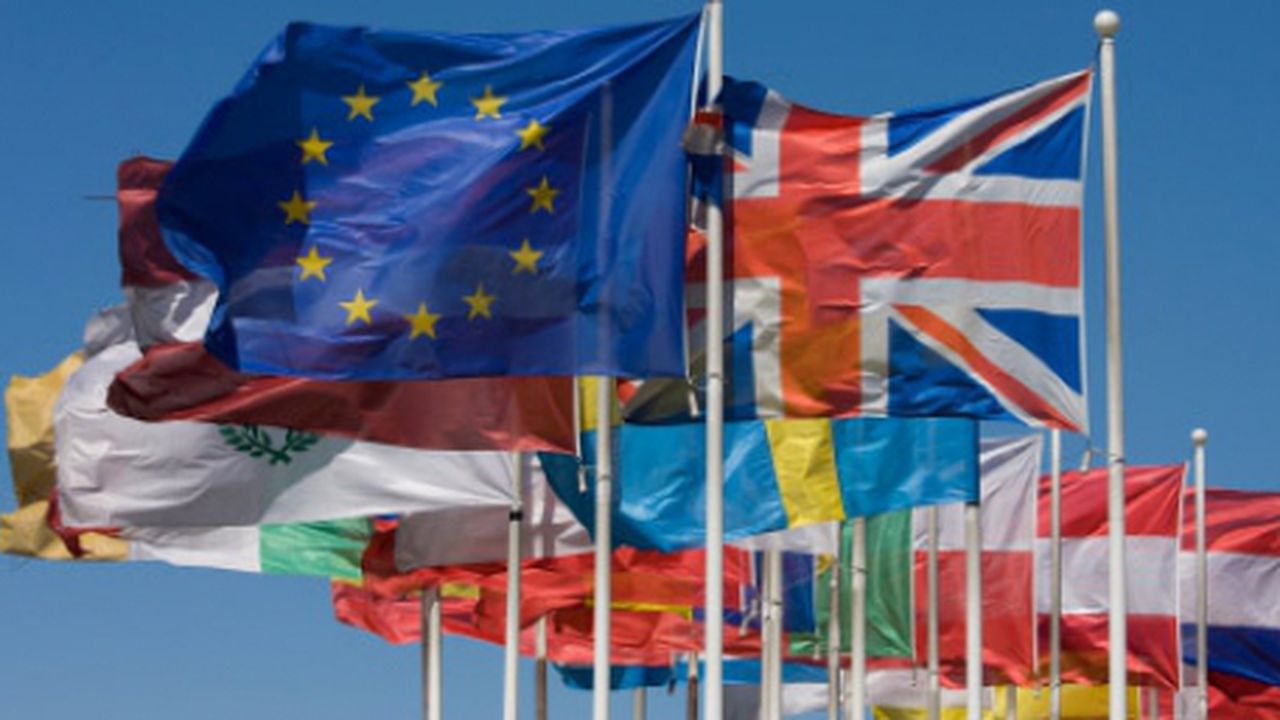 eu_flags_78543800_07324800