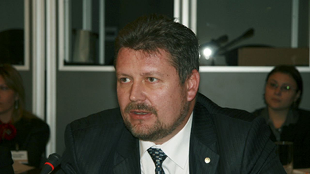 liviu_stoicescu_58967300