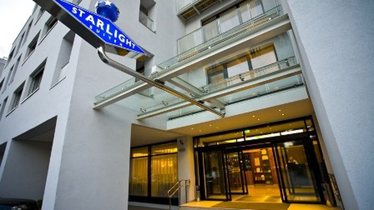 starlight_suite_hotels_3_m_86448600